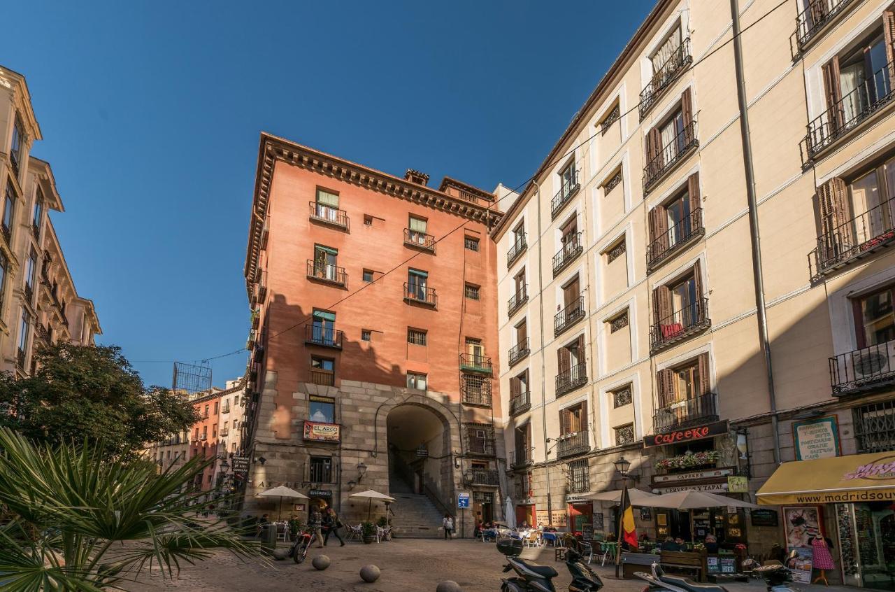 Apartamento A Dos Pasos De La Plaza Mayor Madrid Luaran gambar